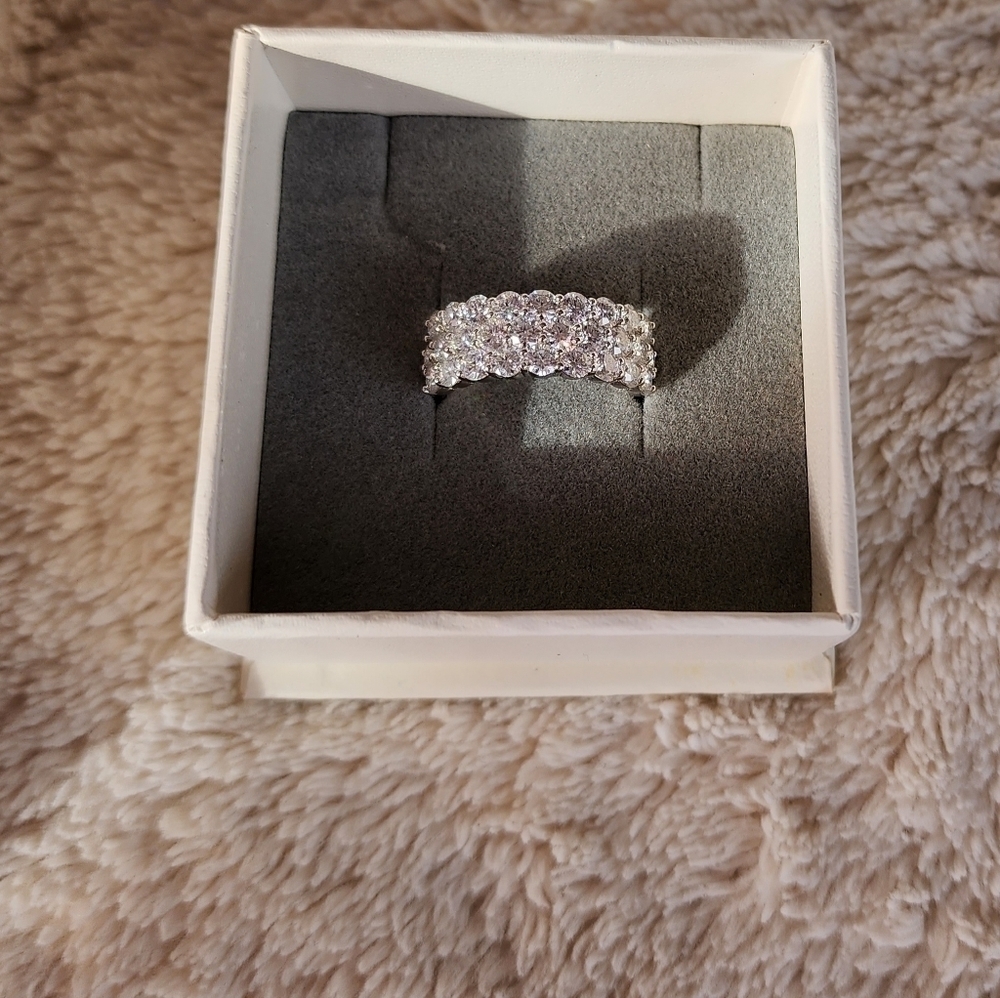 New Certified 2.8 ctw. Brilliant Cut Diamond Moissanite women's ring size 8 - Picture 8 of 13